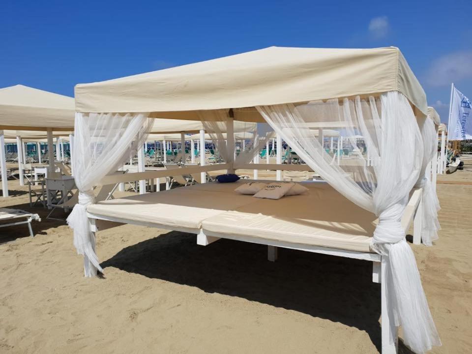 Apartamento Teresita Wellness Club Viareggio Exterior foto